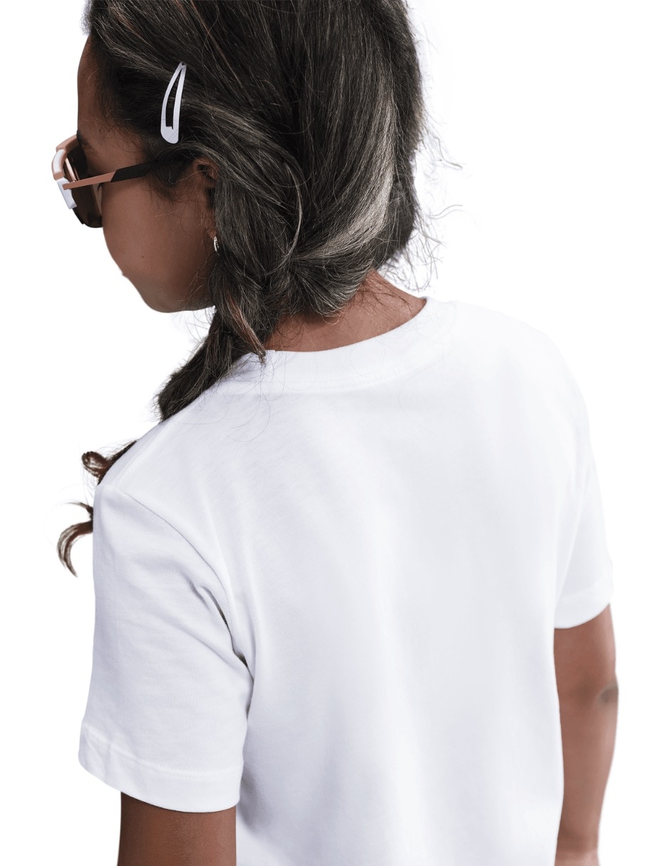 Playera deportiva para entrenamiento de niña