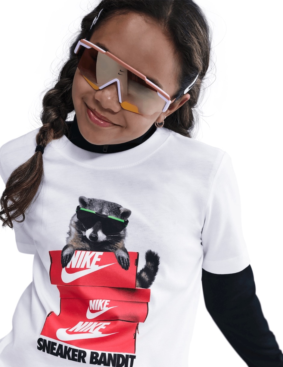 Playera deportiva para entrenamiento de niña
