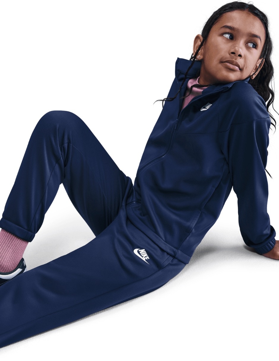 Conjunto deportivo infantil 8