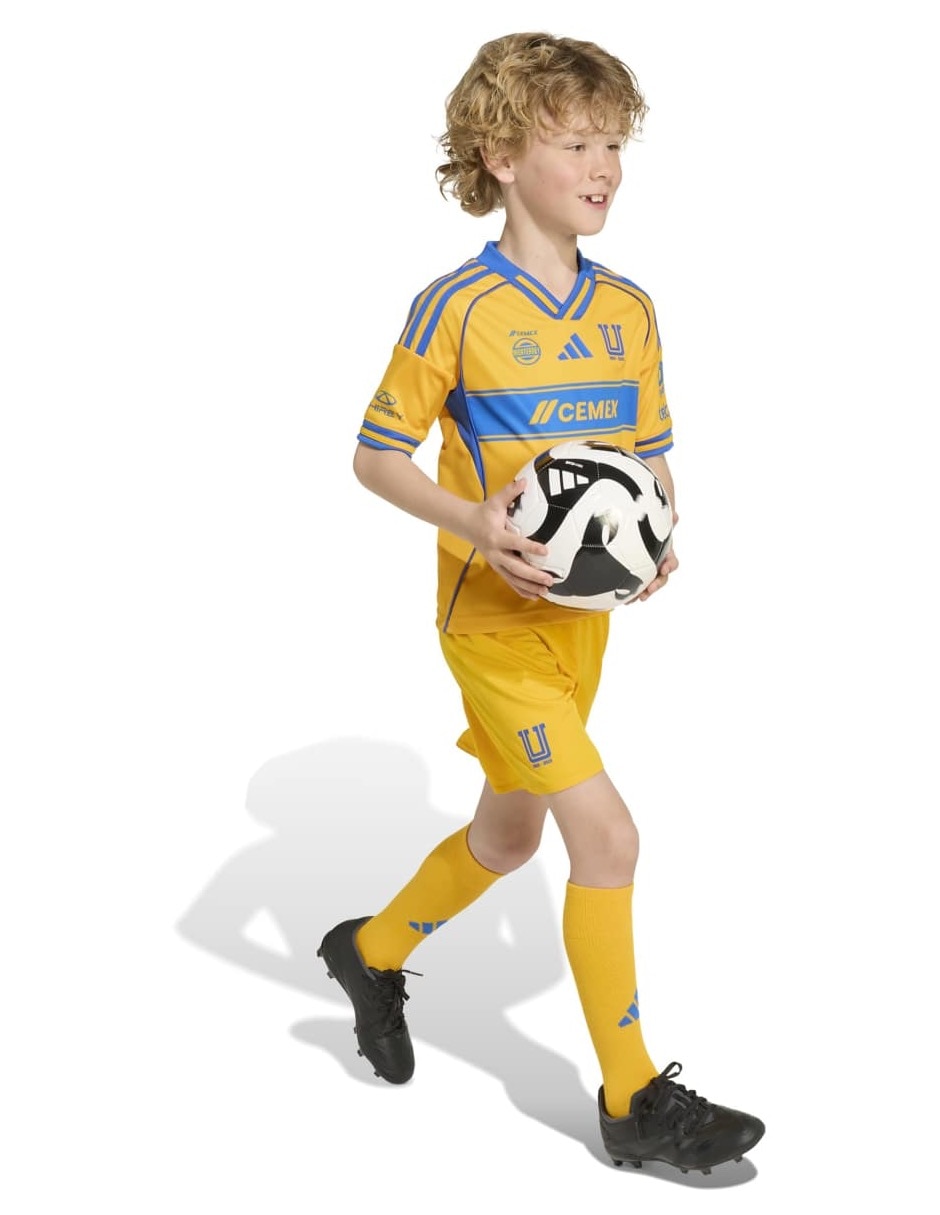 Conjunto deportivo tigres para niño 11