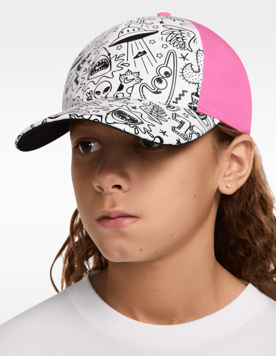 Gorra con visera curva casual para niña 1